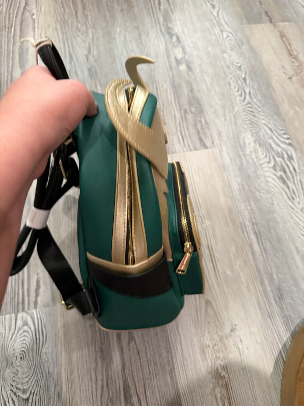 NWT Loungefly Marvel Loki Helmet Mini Backpack in Metallic Gold, Green & Black - Picture 9 of 11